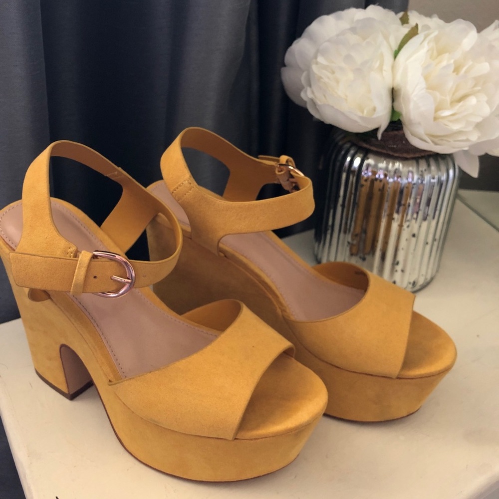 Forever 21 Suede Heels